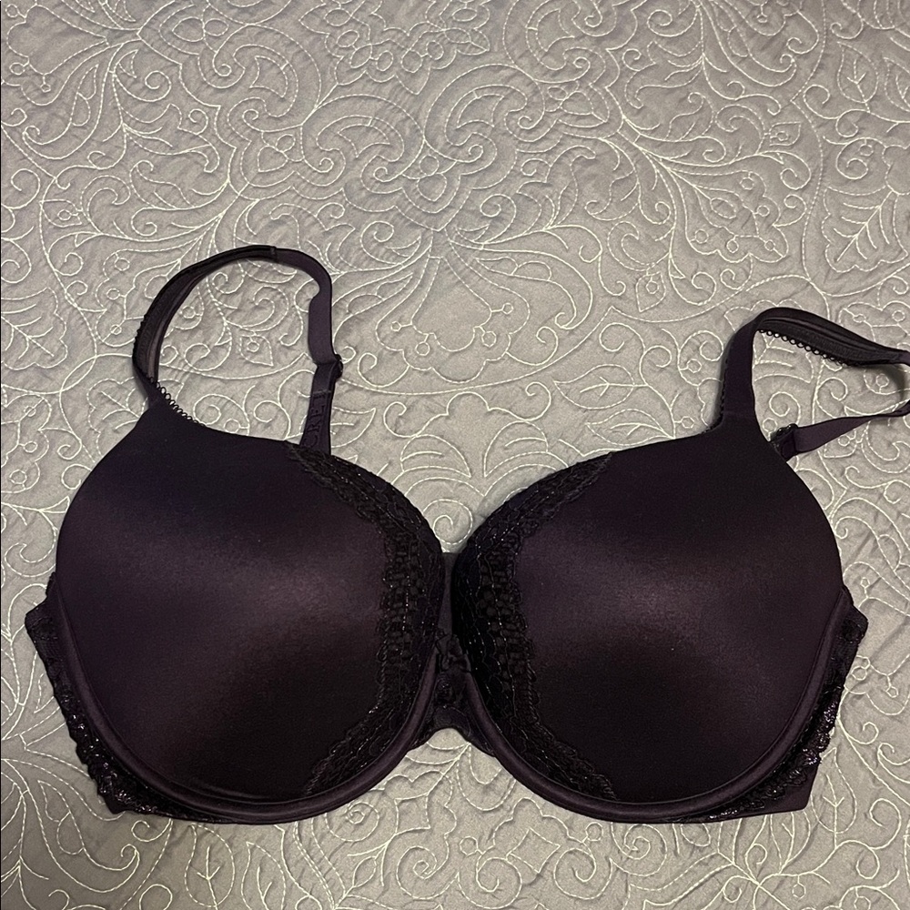 Victoria's Secret Purple Lace Trim Bra